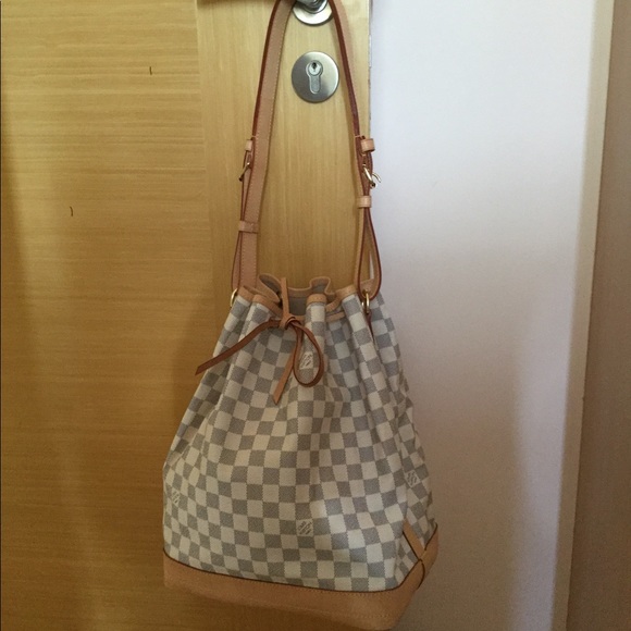 $2️⃣0️⃣0️⃣0️⃣ Louis Vuitton Damier Azur Noe - Picture 1 of 6